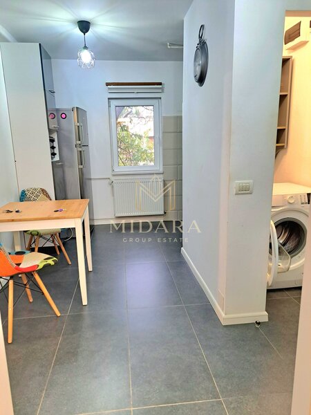 Barbu Vacarescu, garsoniera langa parc, 420 euro