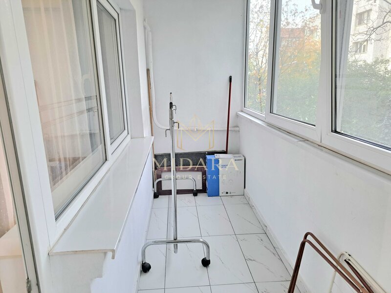 Barbu Vacarescu, garsoniera langa parc, 420 euro
